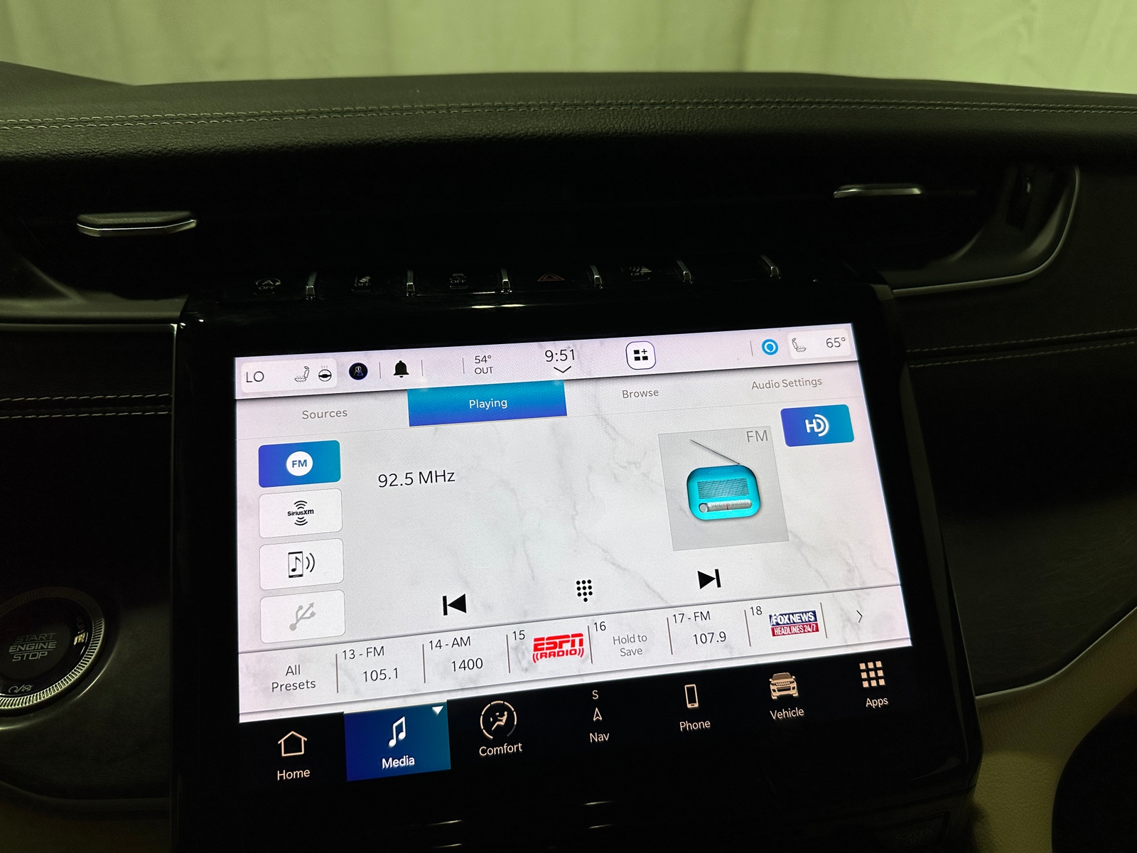 Thumbnail: 2021 Jeep Grand Cherokee L - 3