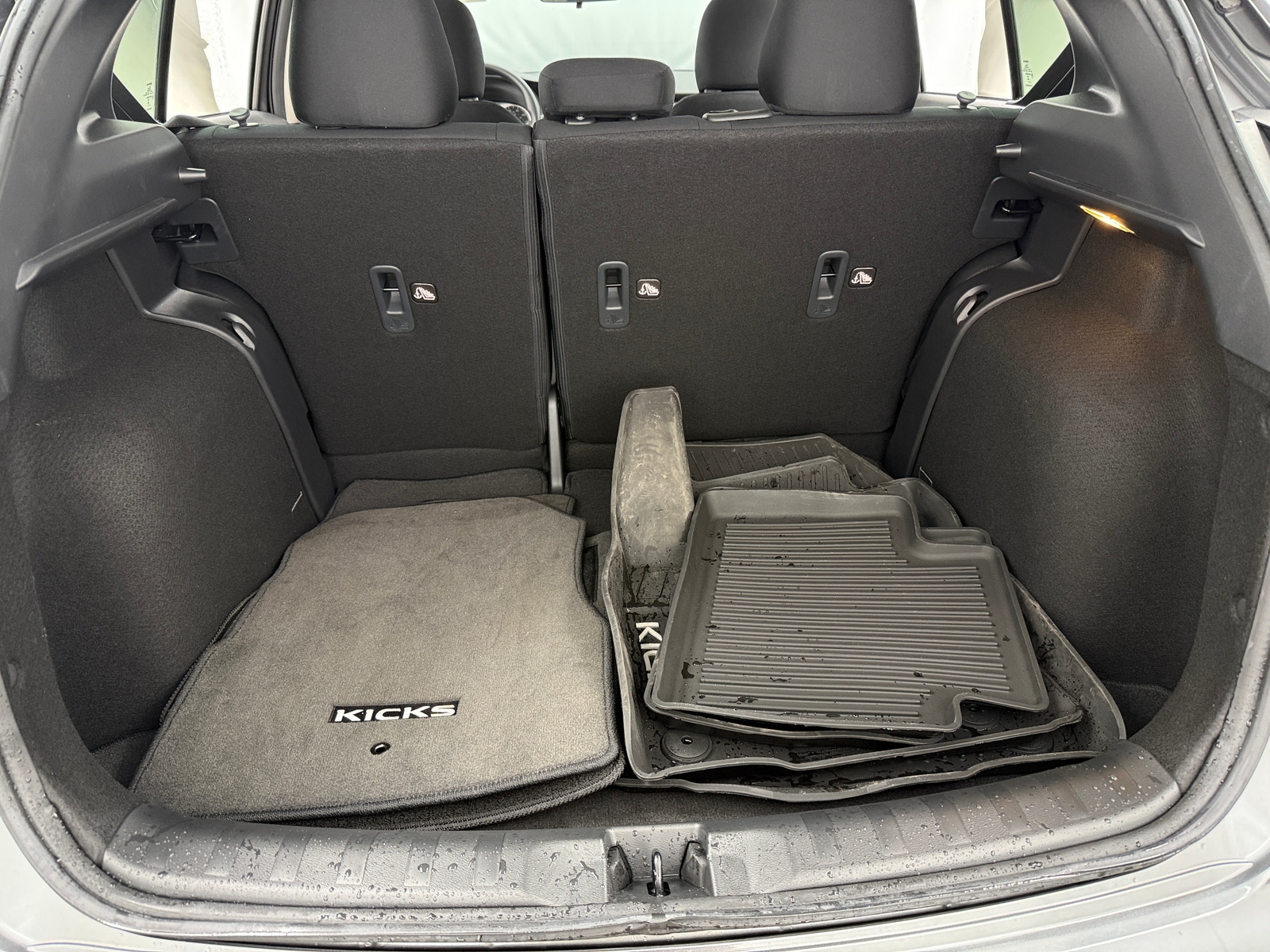 Thumbnail: 2025 Nissan Kicks - 7