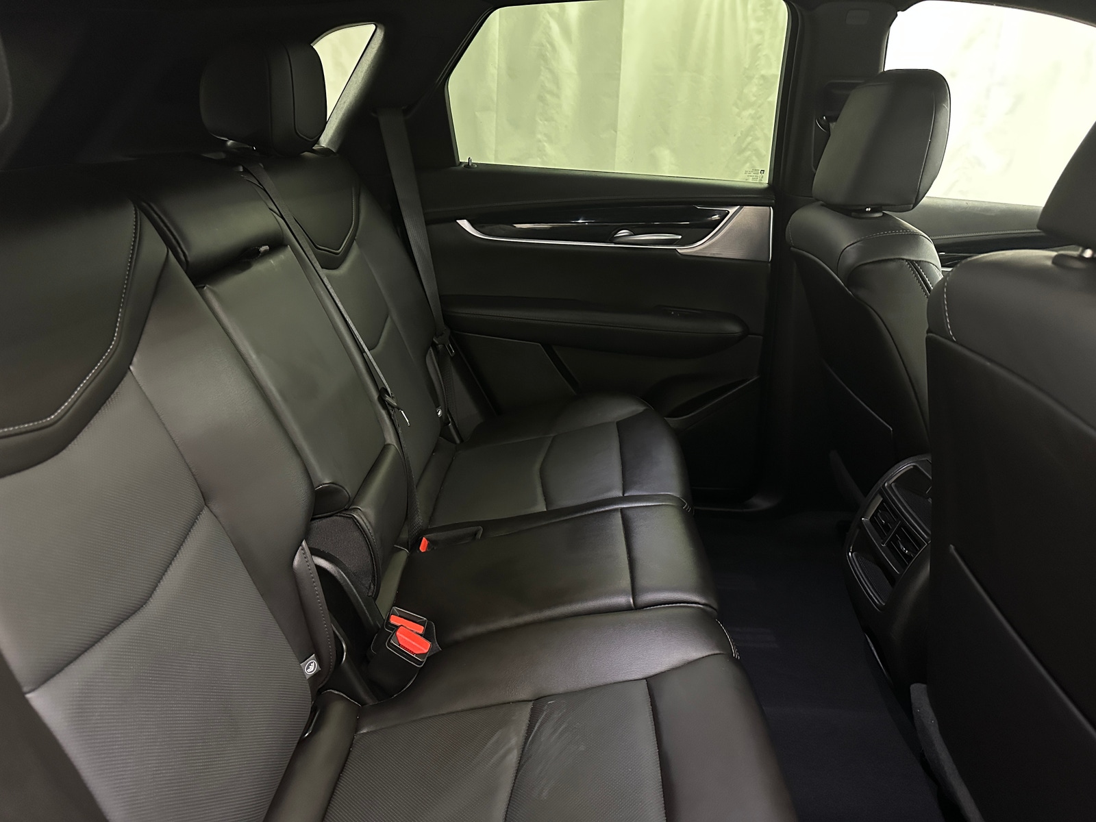 Thumbnail: 2025 Cadillac XT5 - 5