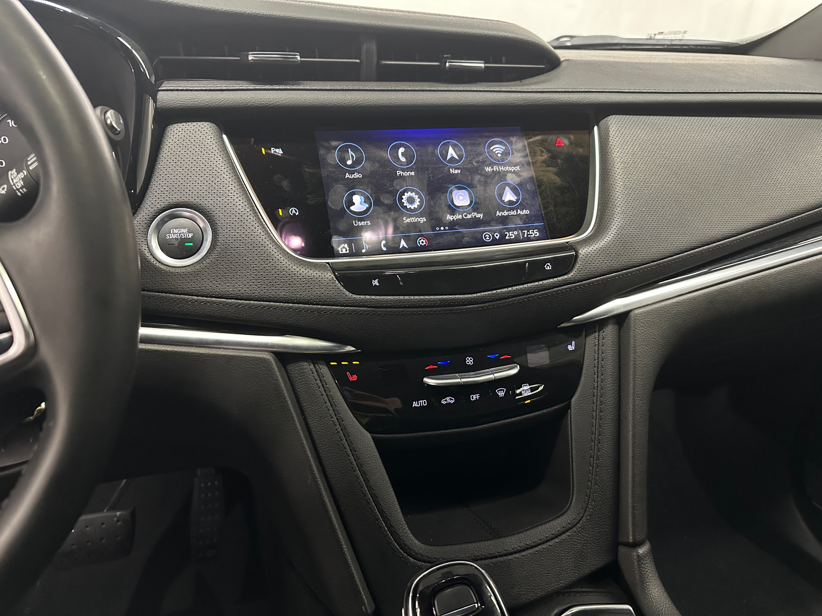 Thumbnail: 2025 Cadillac XT5 - 3