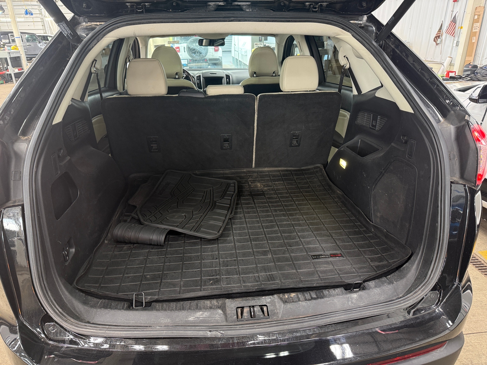 Thumbnail: 2015 Ford Edge - 6