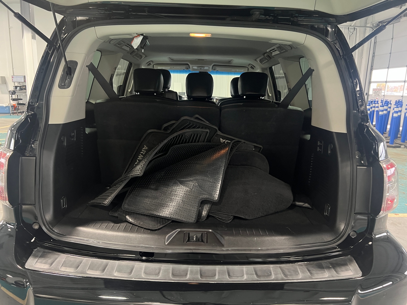 Thumbnail: 2017 Nissan Armada - 6