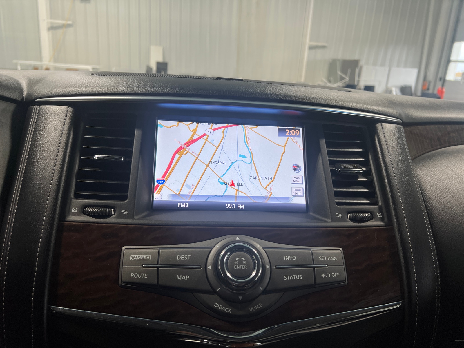 Thumbnail: 2017 Nissan Armada - 3