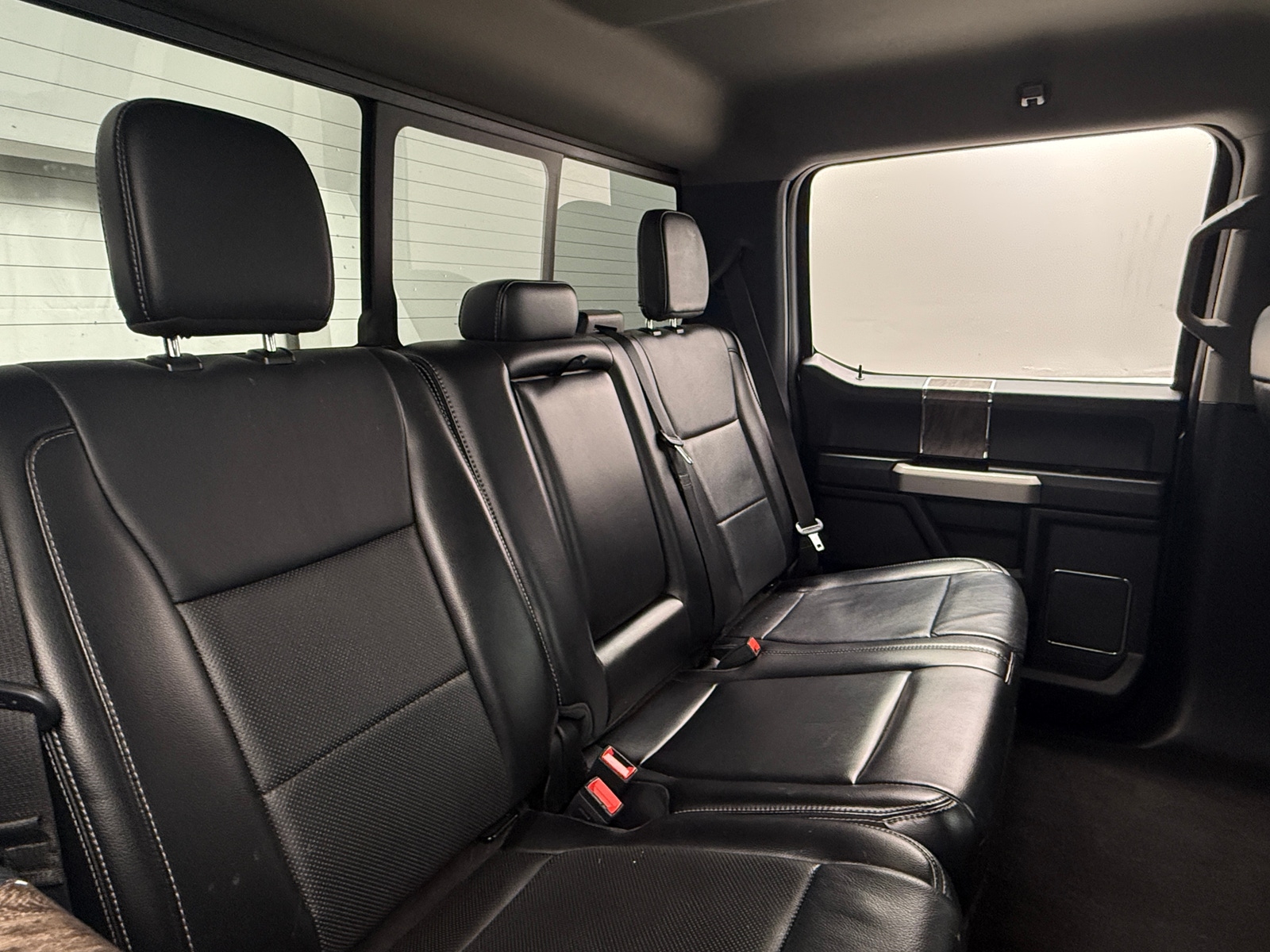 Thumbnail: 2019 Ford Econoline - 6