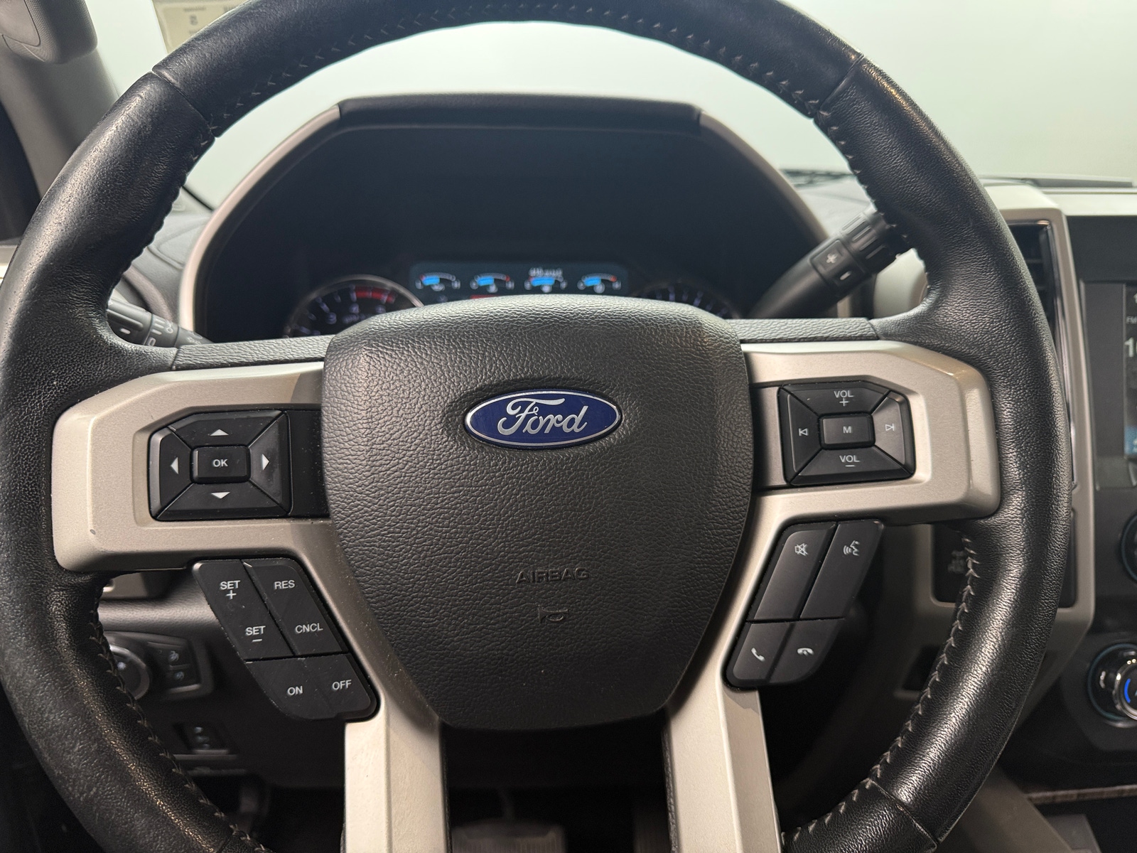 Thumbnail: 2019 Ford Econoline - 5