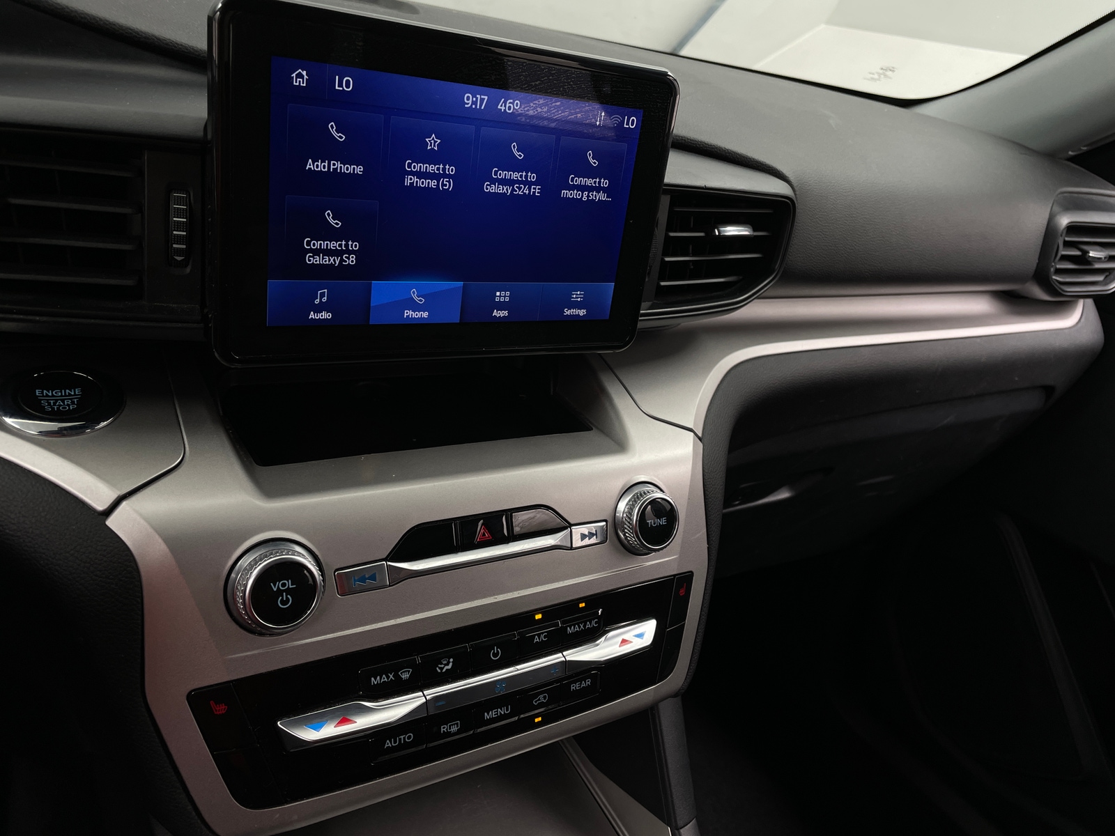 Thumbnail: 2022 Ford Explorer - 4