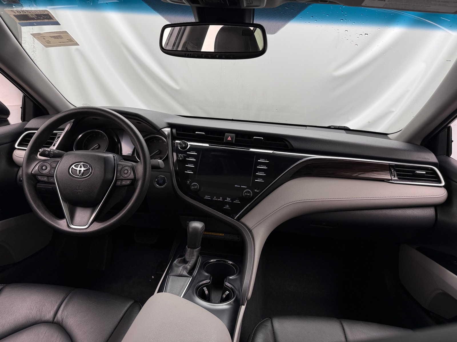 Thumbnail: 2018 Toyota Camry - 3