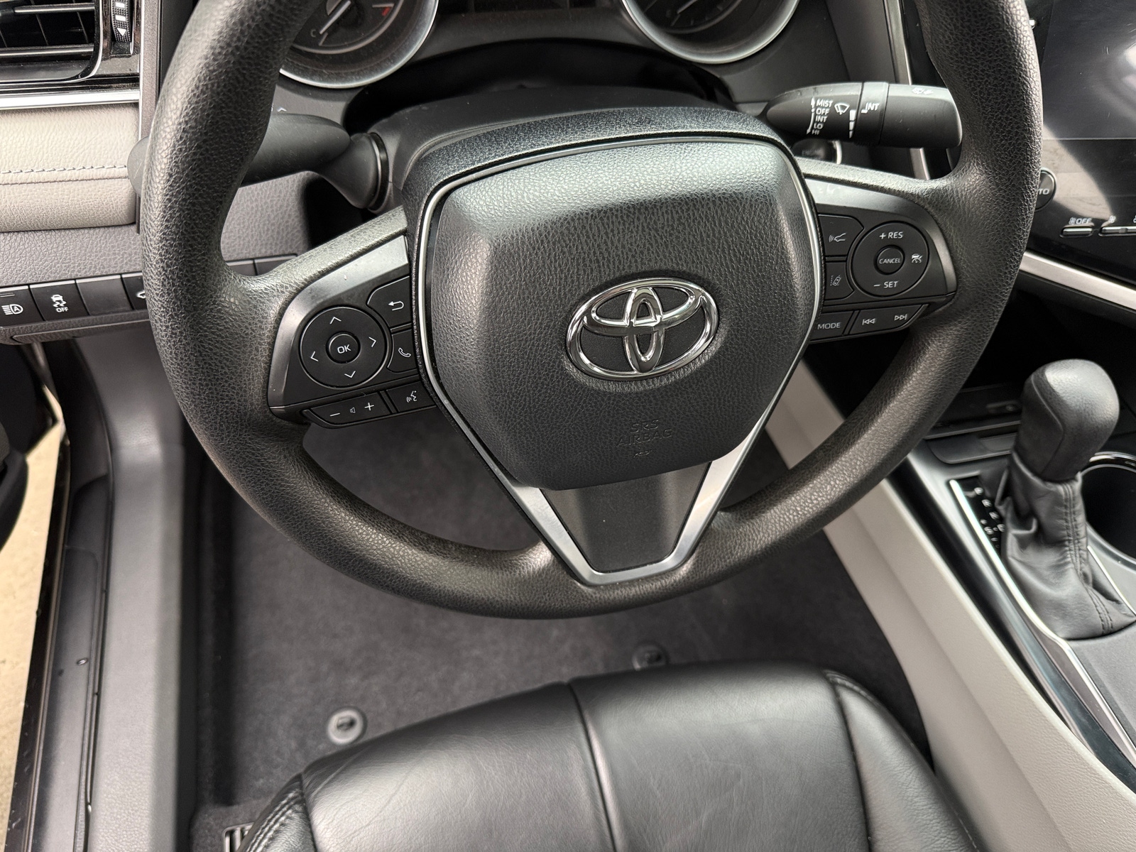 Thumbnail: 2018 Toyota Camry - 5