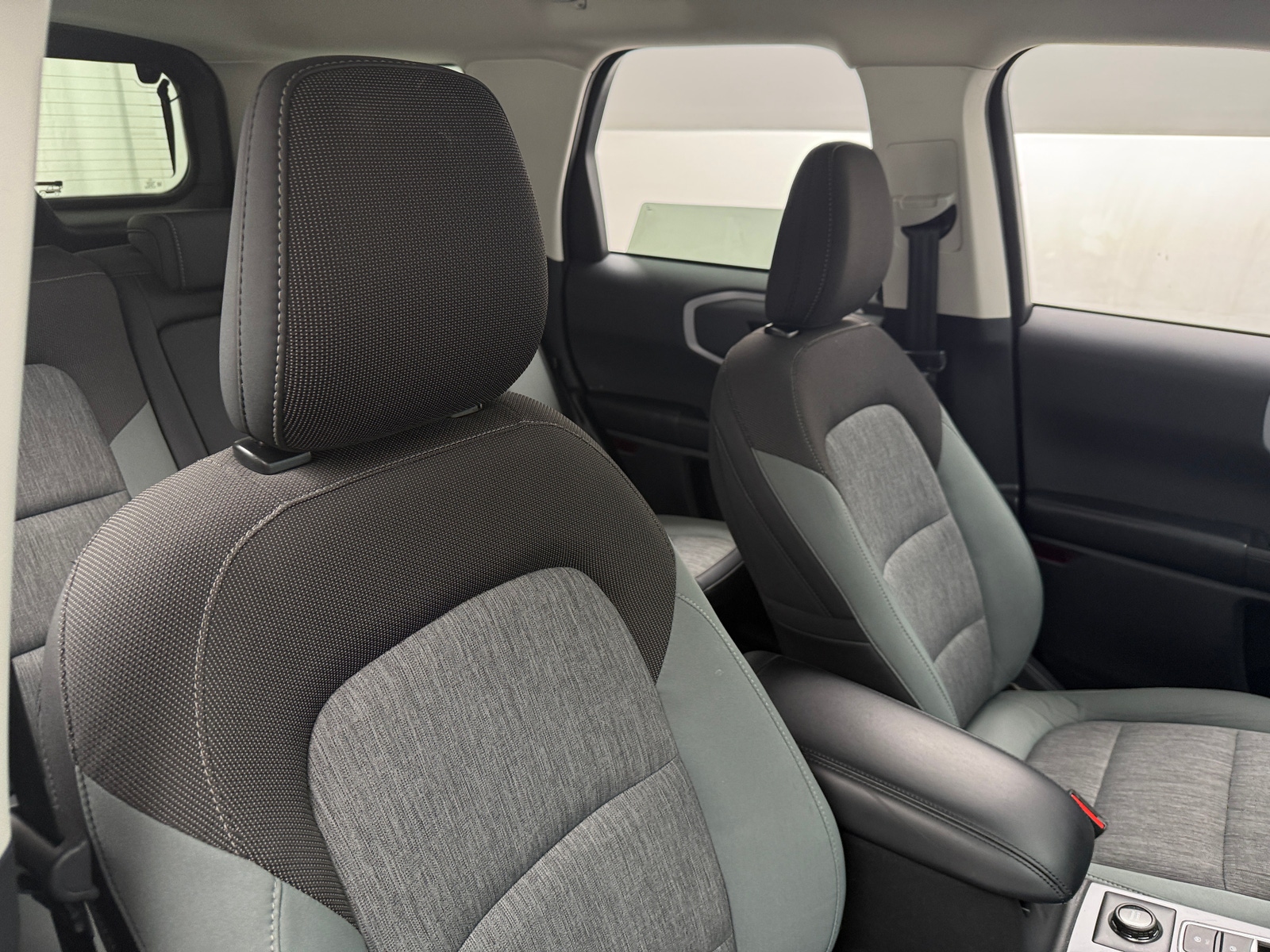 Thumbnail: 2022 Ford Bronco Sport - 2