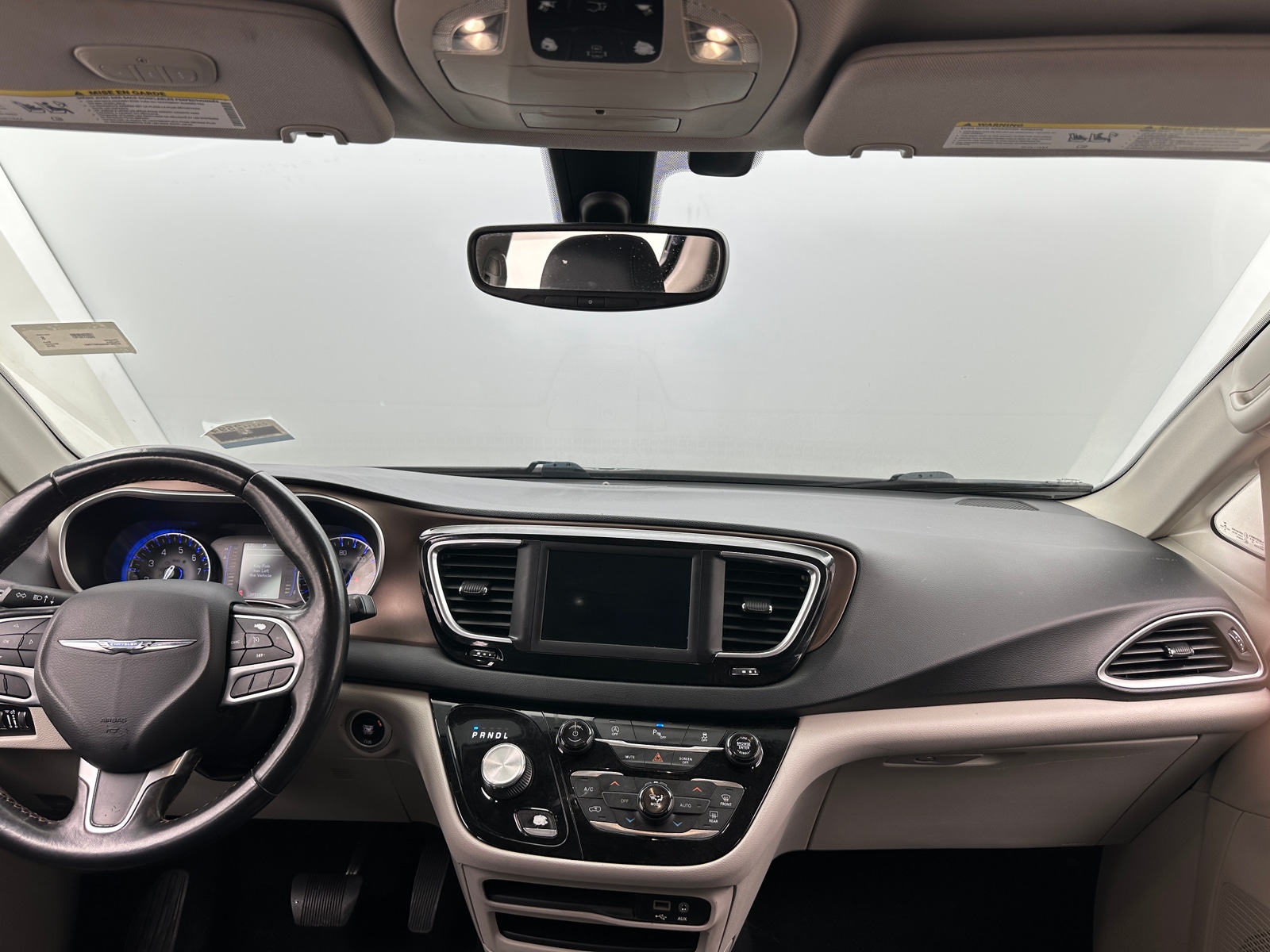 Thumbnail: 2019 Chrysler Pacifica - 2