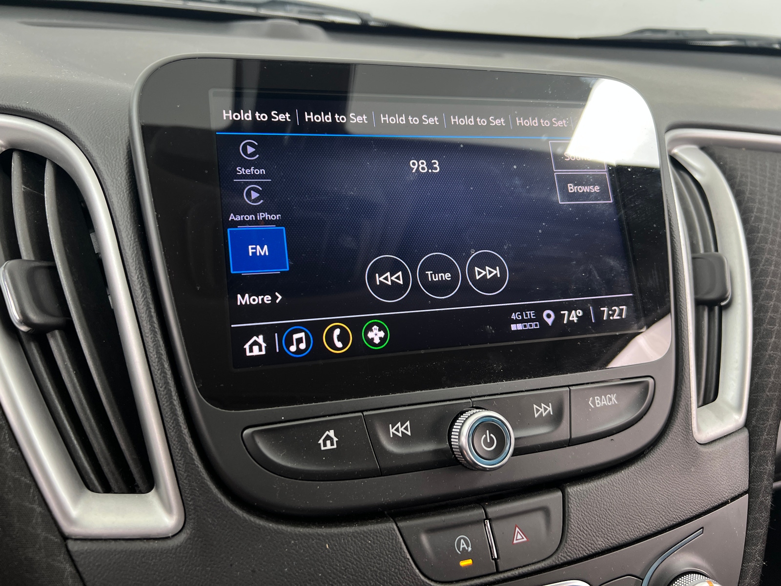 Thumbnail: 2022 Chevrolet Malibu - 4