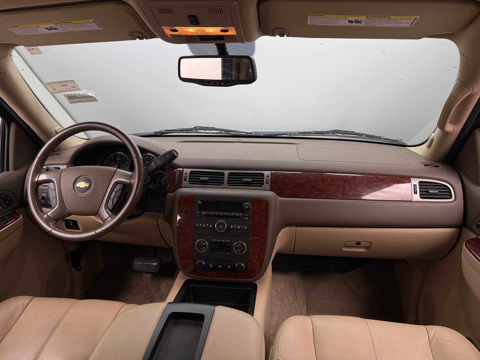 Thumbnail: 2014 Chevrolet Tahoe - 2