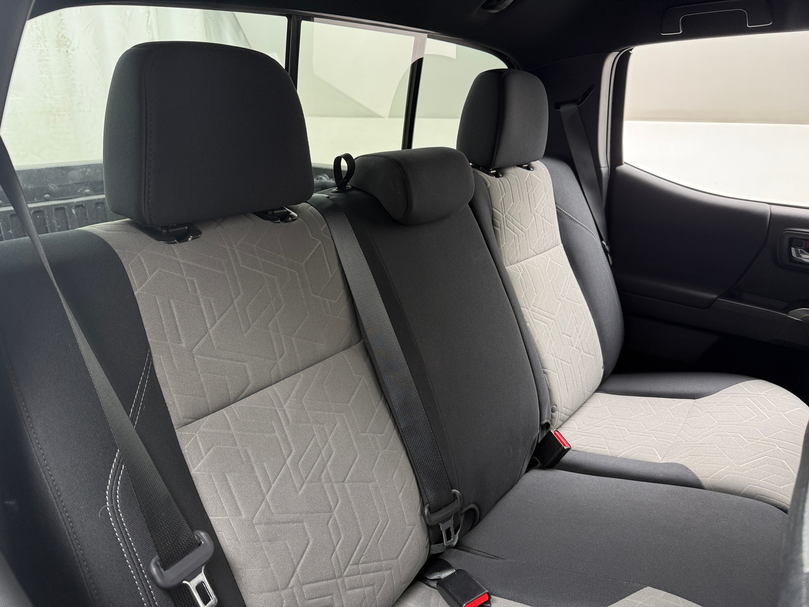 Thumbnail: 2022 Toyota Tacoma - 6