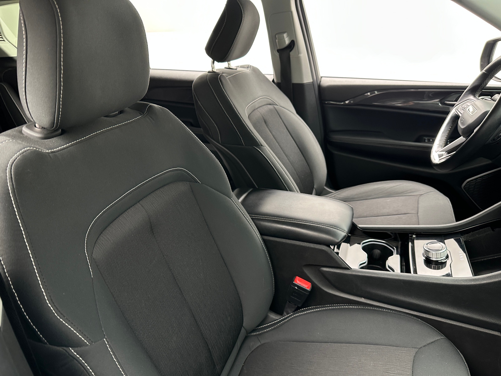 Thumbnail: 2021 Jeep Grand Cherokee L - 2