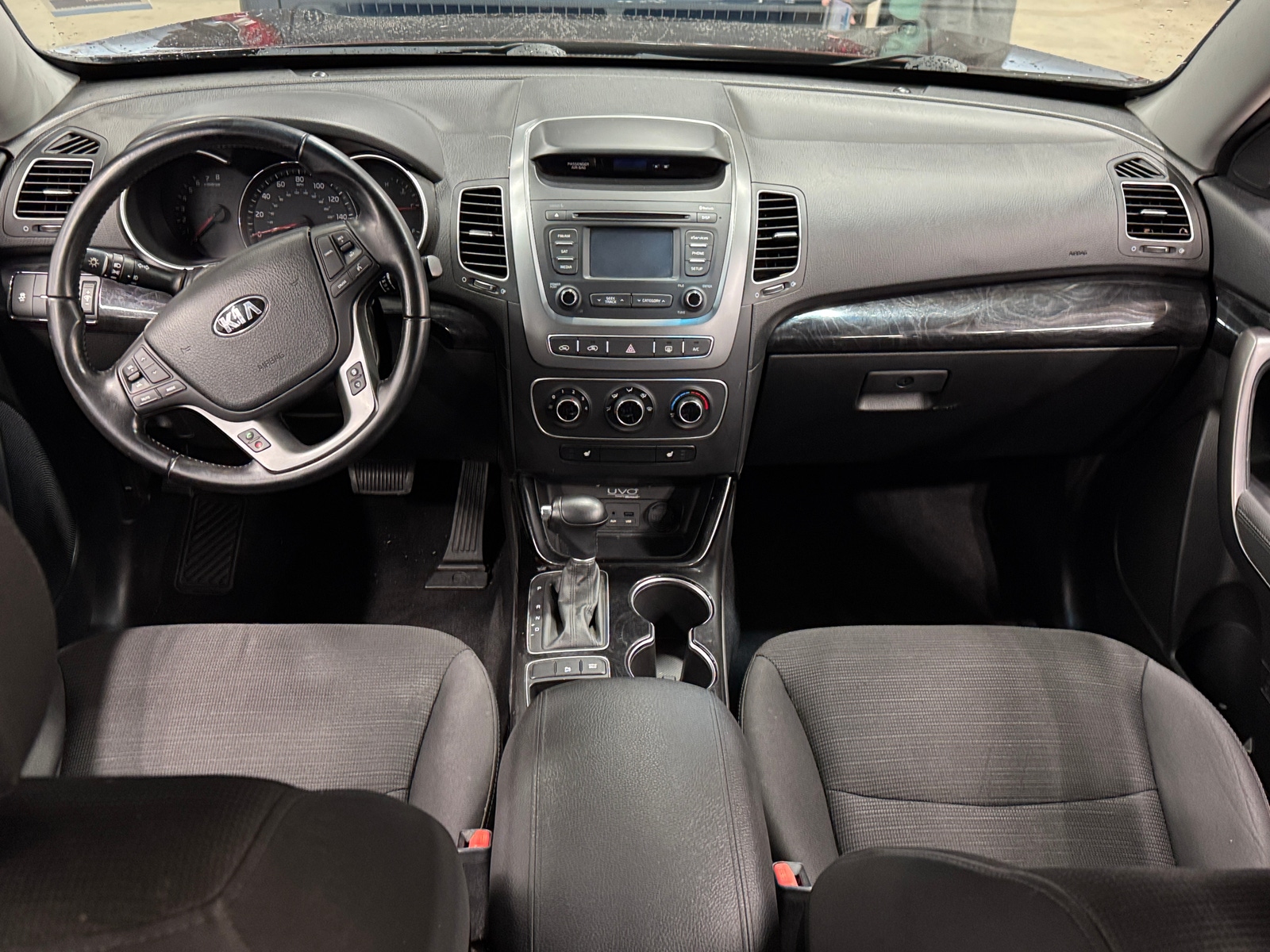 Thumbnail: 2015 Kia Sorento - 3