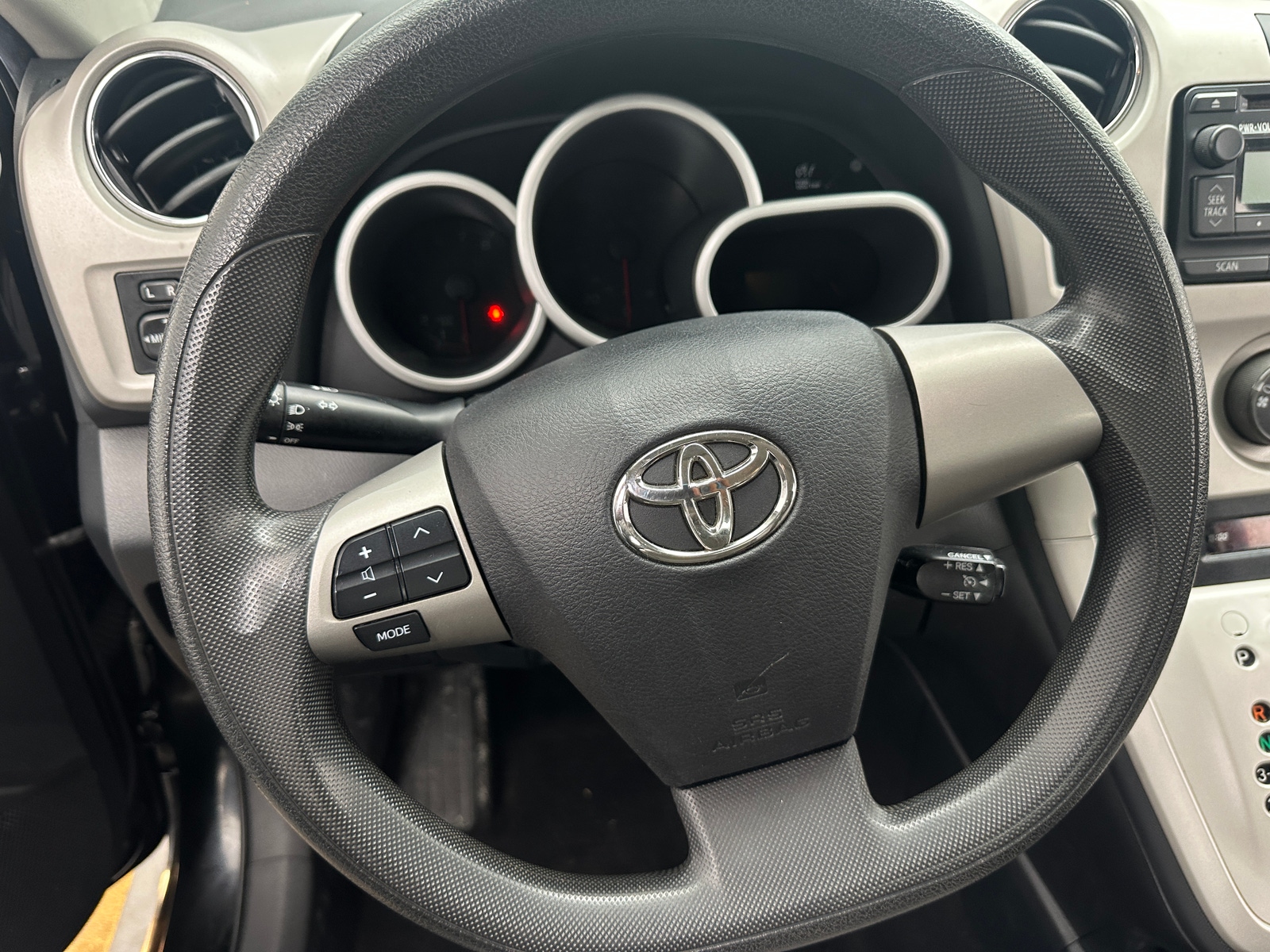 Thumbnail: 2013 Toyota Matrix - 4