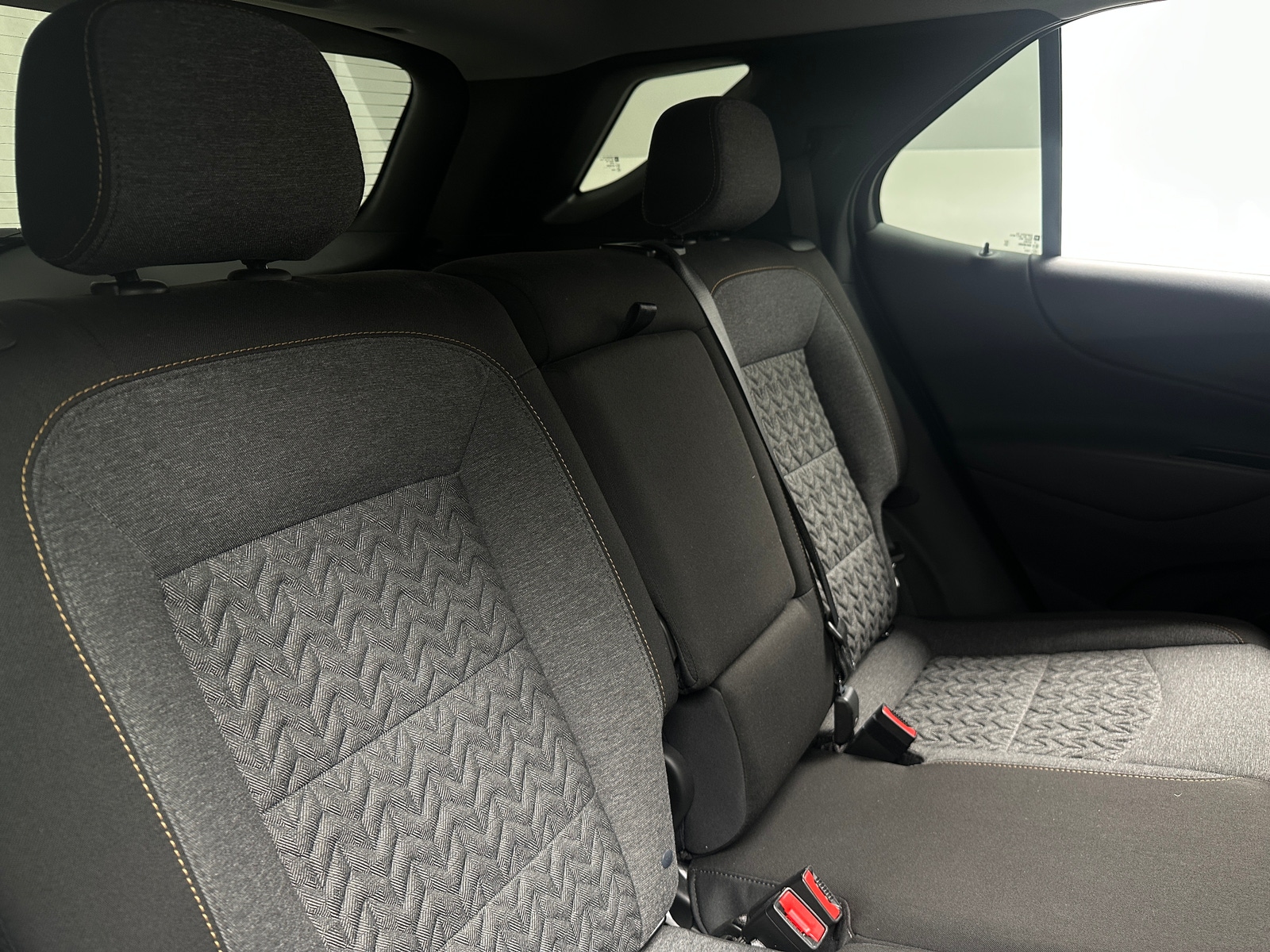 Thumbnail: 2022 Chevrolet Equinox - 6