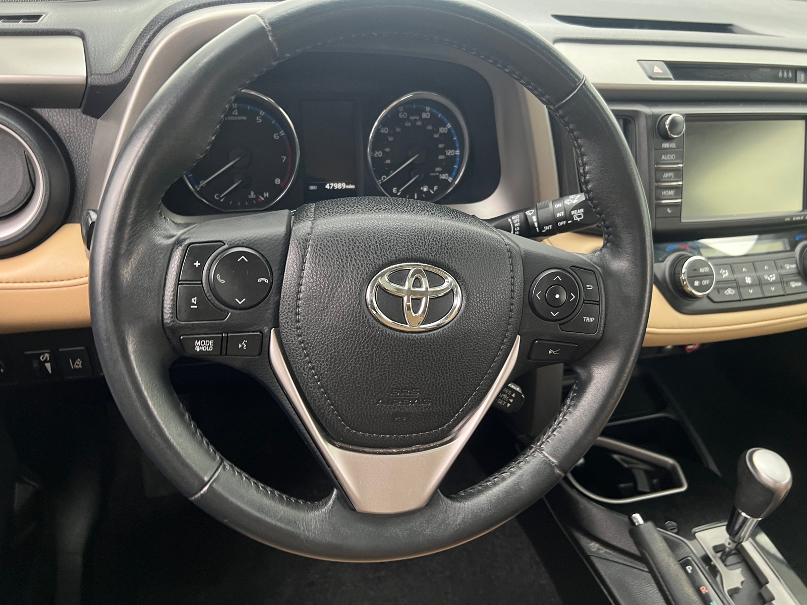 Thumbnail: 2017 Toyota RAV4 - 4