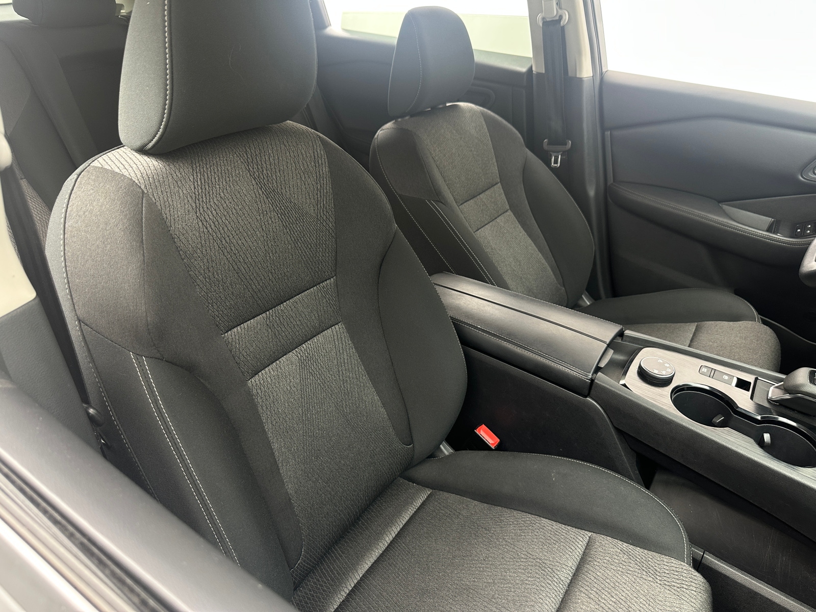 Thumbnail: 2024 Nissan Rogue - 2