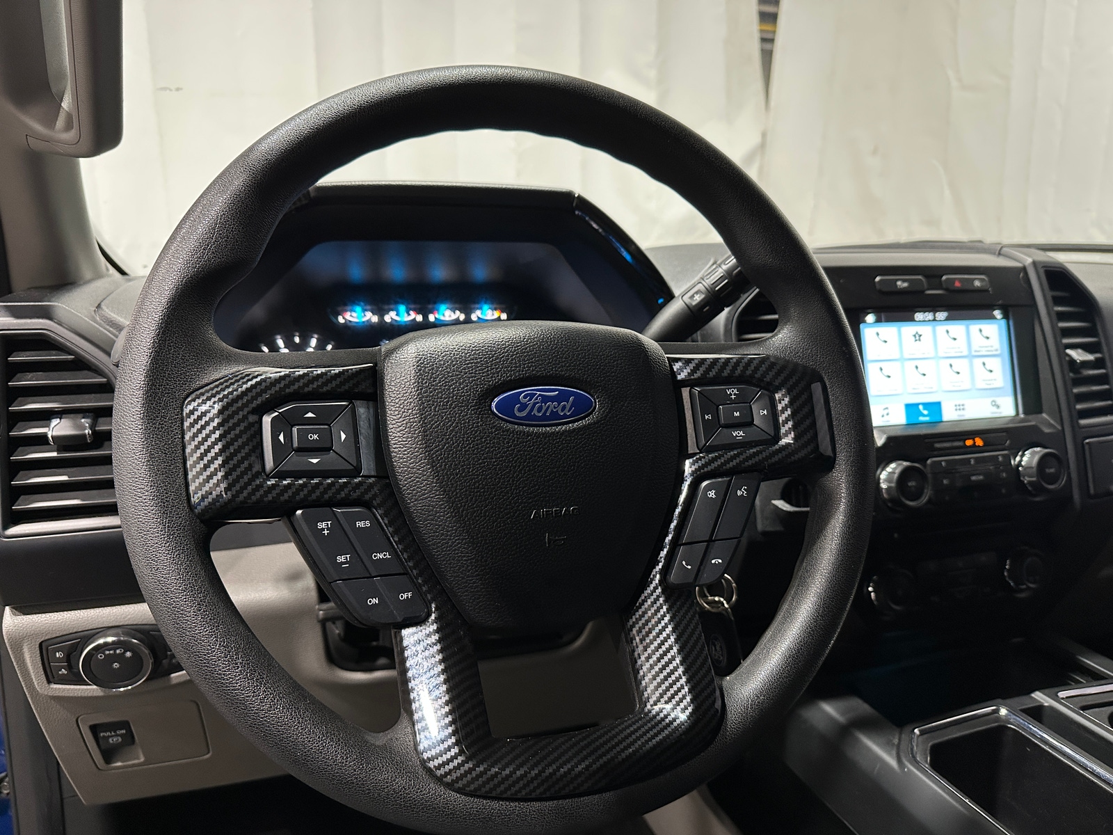 Thumbnail: 2017 Ford Econoline - 5