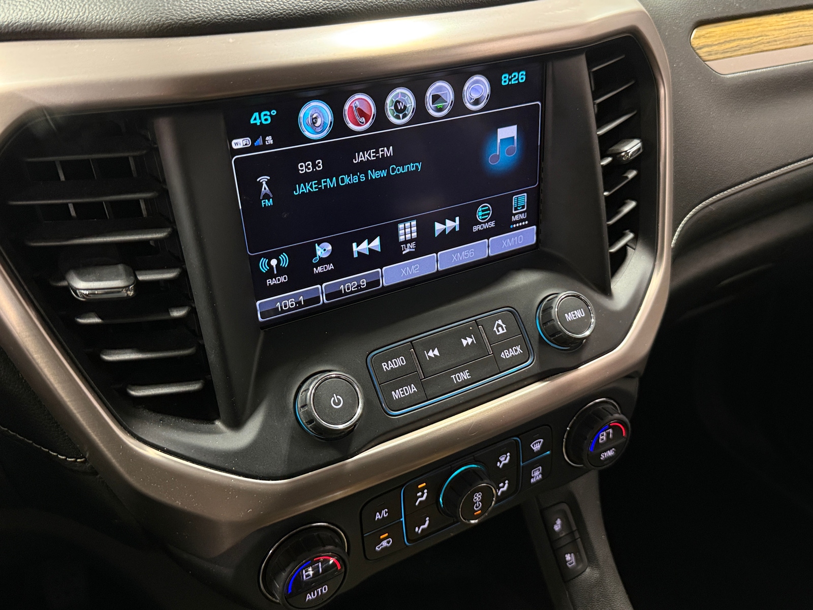 Thumbnail: 2017 GMC Acadia - 3