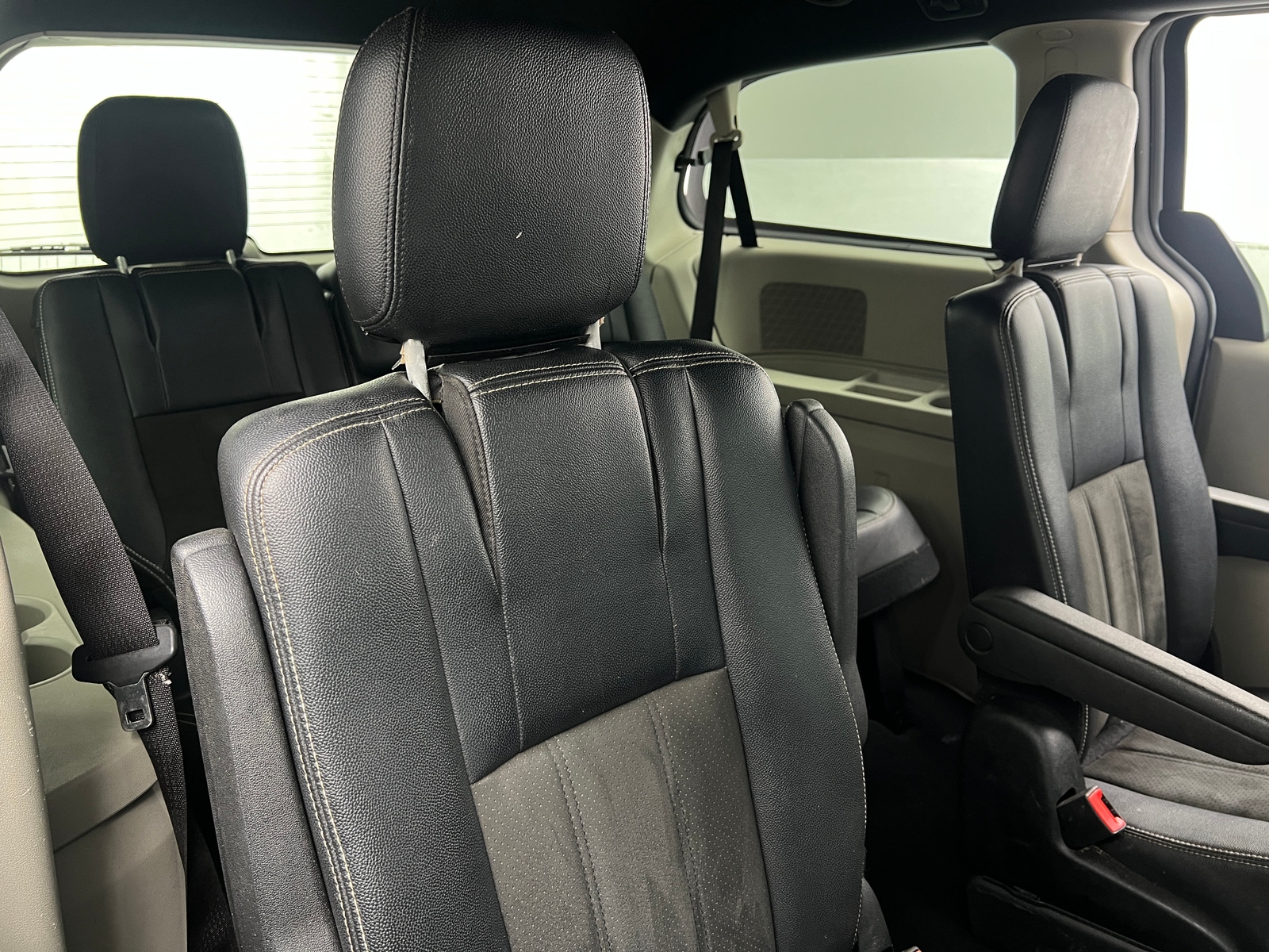 Thumbnail: 2019 Dodge Grand Caravan - 5