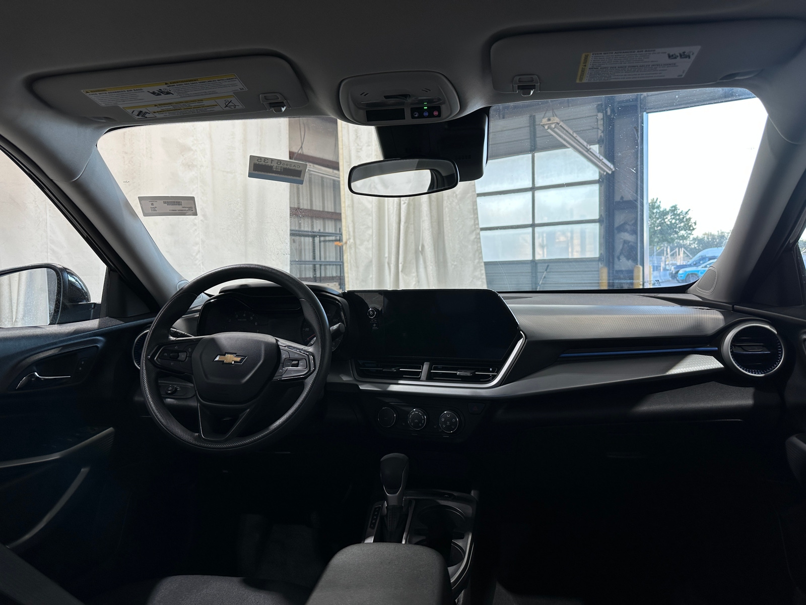 Thumbnail: 2024 Chevrolet Trax - 3