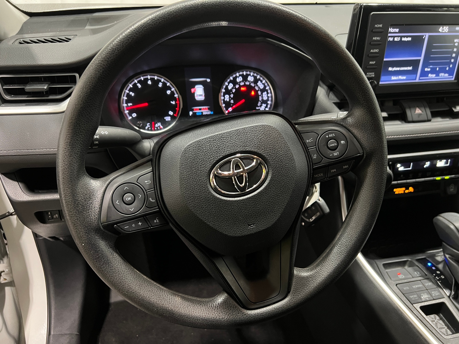 Thumbnail: 2019 Toyota RAV4 - 5
