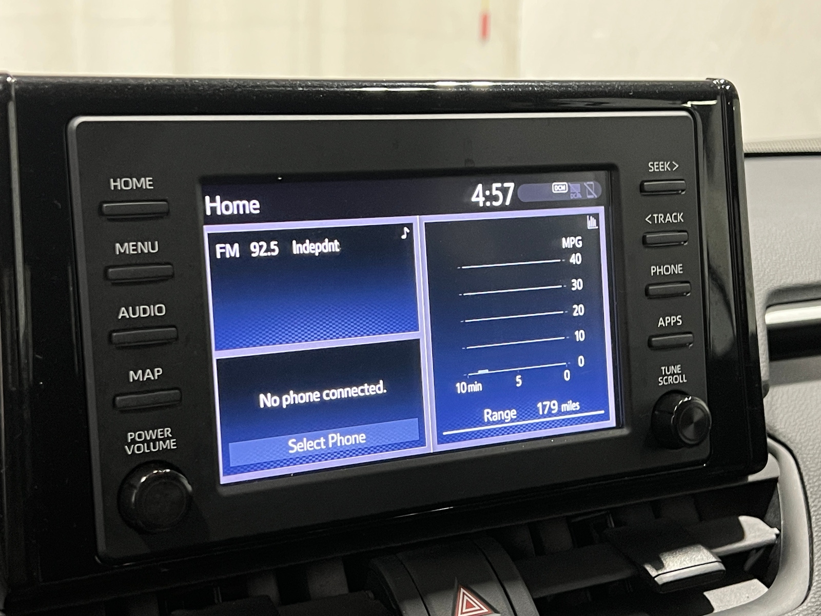 Thumbnail: 2019 Toyota RAV4 - 4