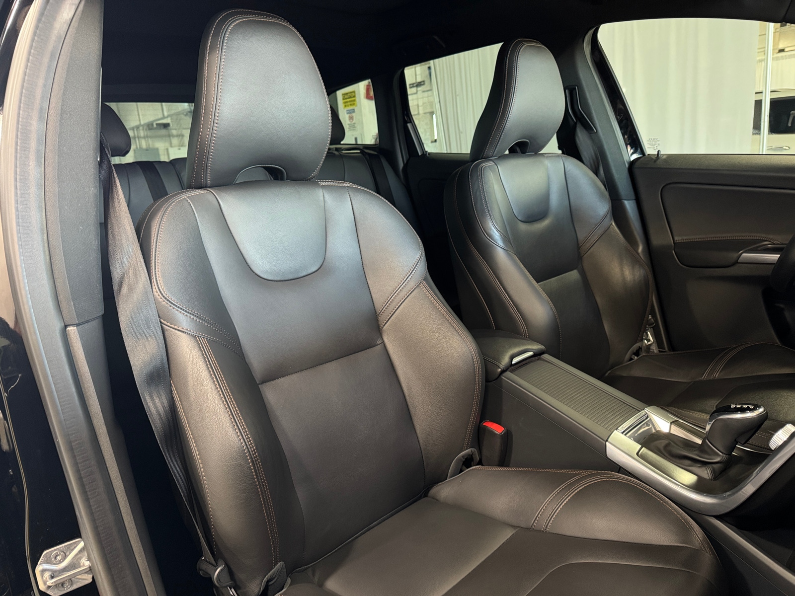 Thumbnail: 2016 Volvo XC60 - 2