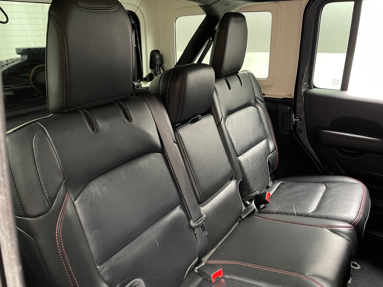 Thumbnail: 2021 Jeep Wrangler - 5