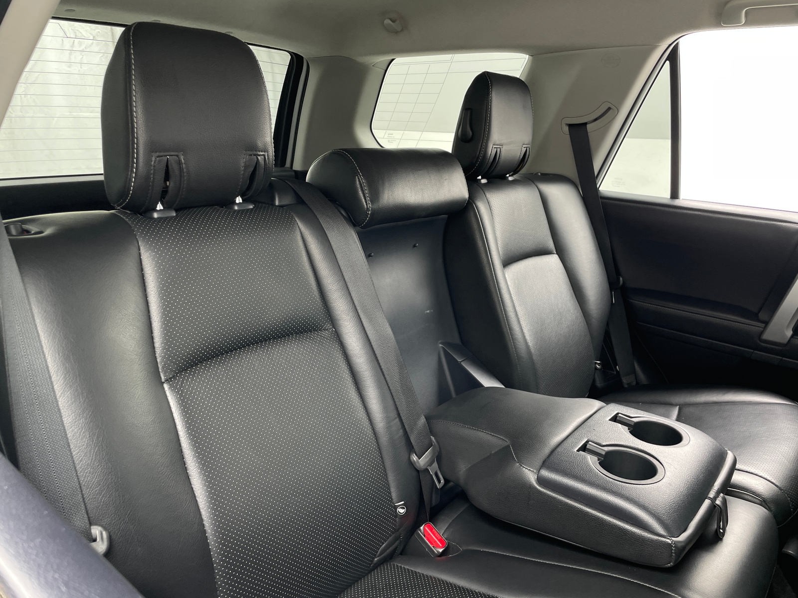 Thumbnail: 2021 Toyota 4Runner - 6