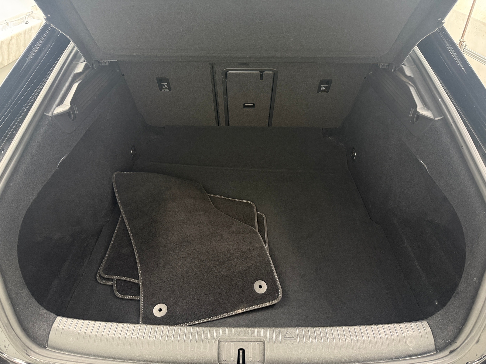 Thumbnail: 2020 Volkswagen Arteon - 6