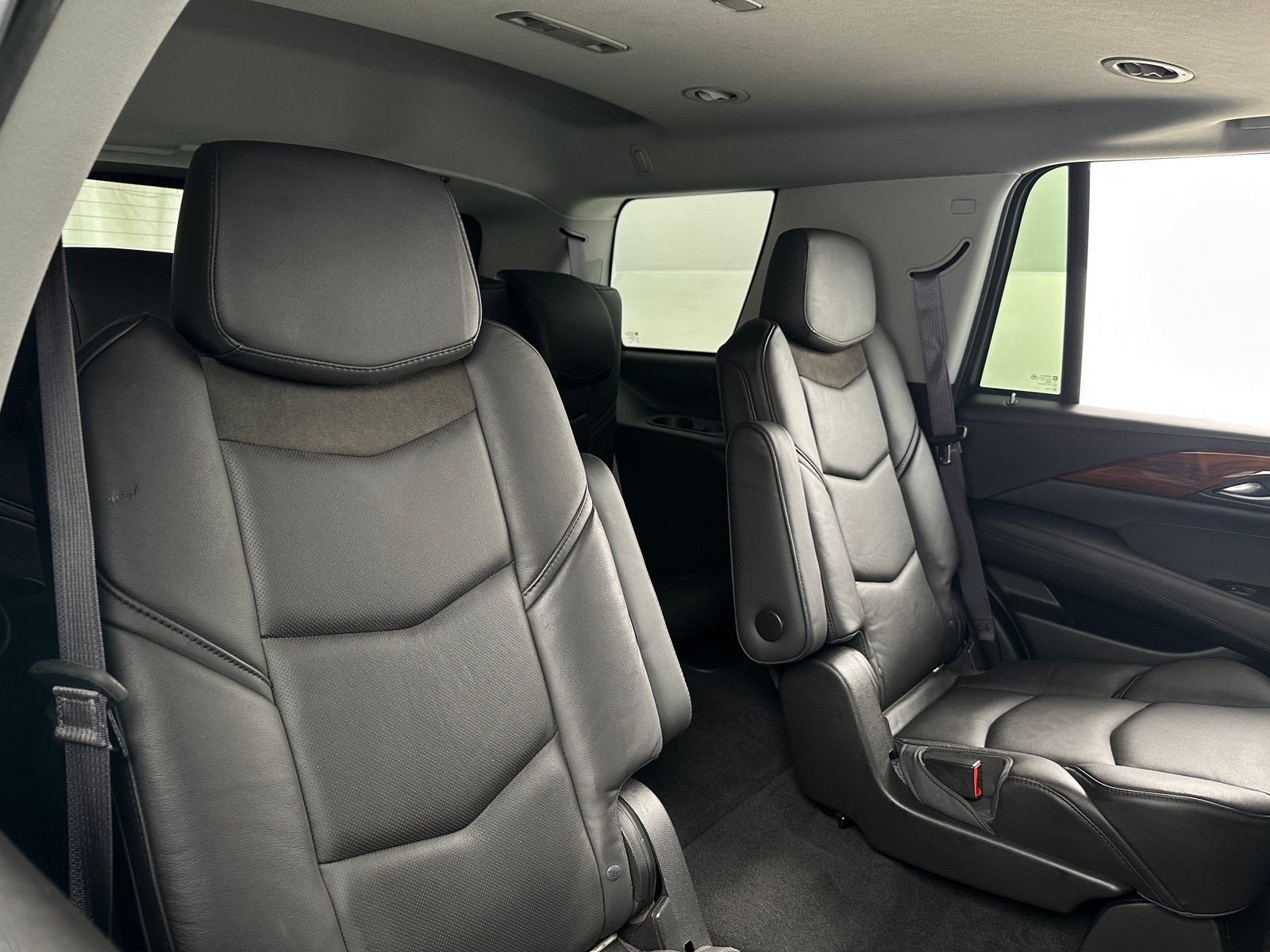 Thumbnail: 2016 Cadillac Escalade - 5