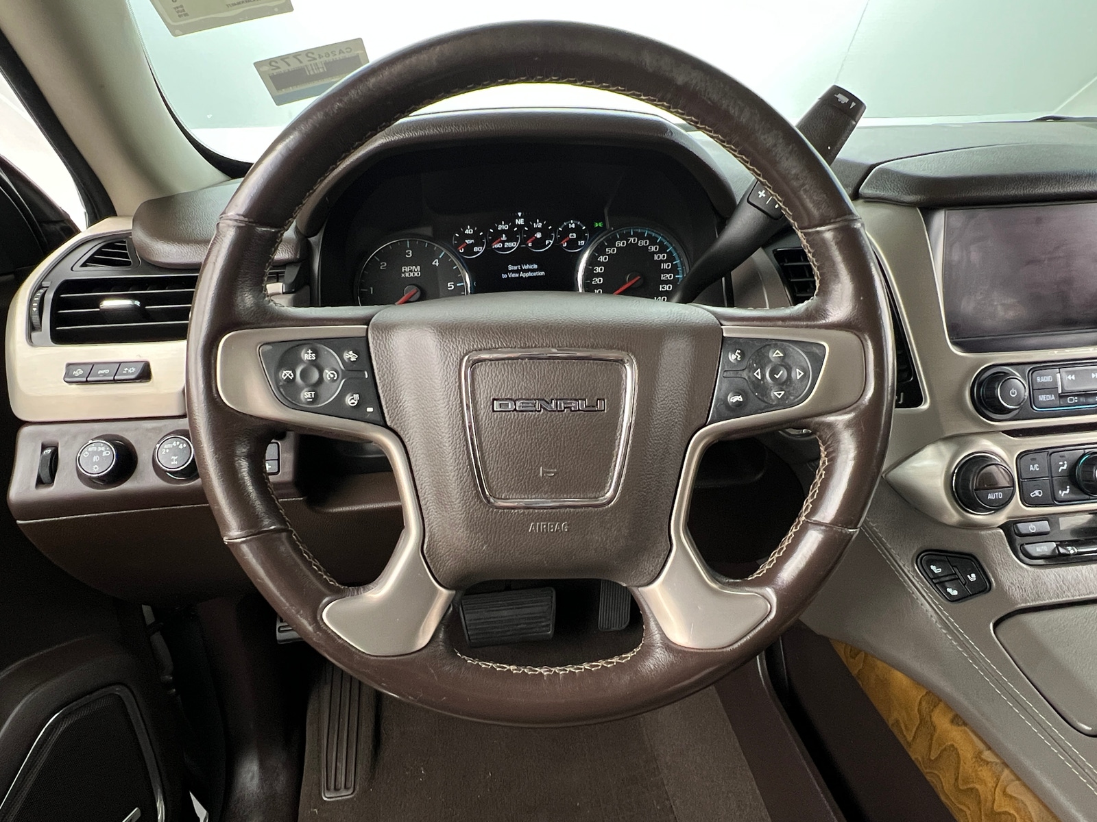 Thumbnail: 2019 GMC Yukon - 4