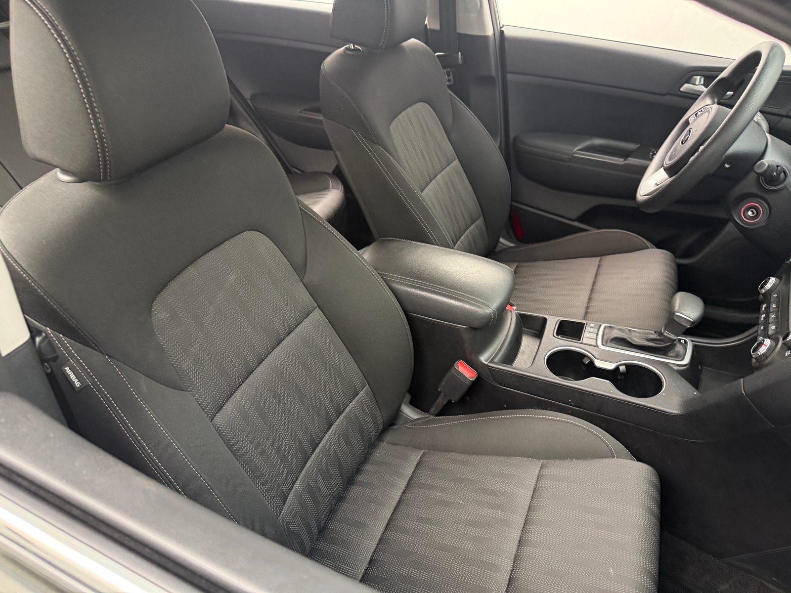 Thumbnail: 2022 Kia Sportage - 2