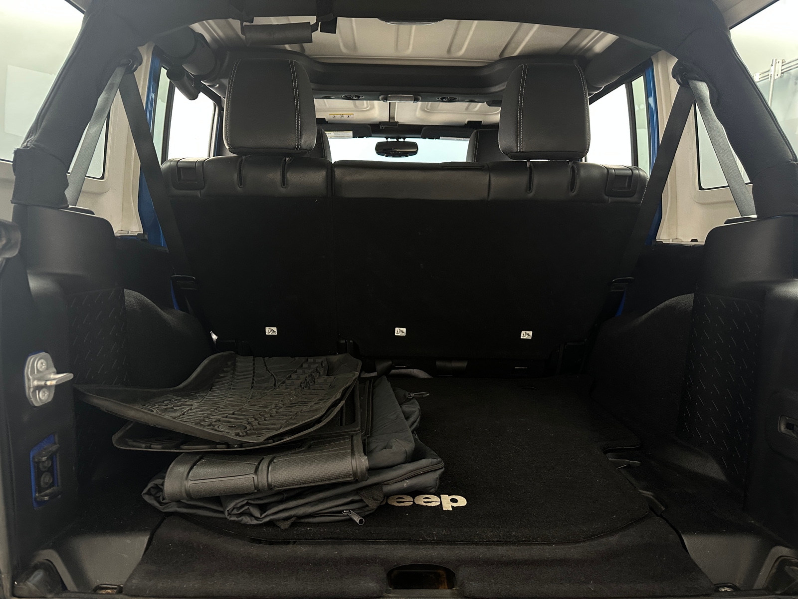 Thumbnail: 2014 Jeep Wrangler - 7