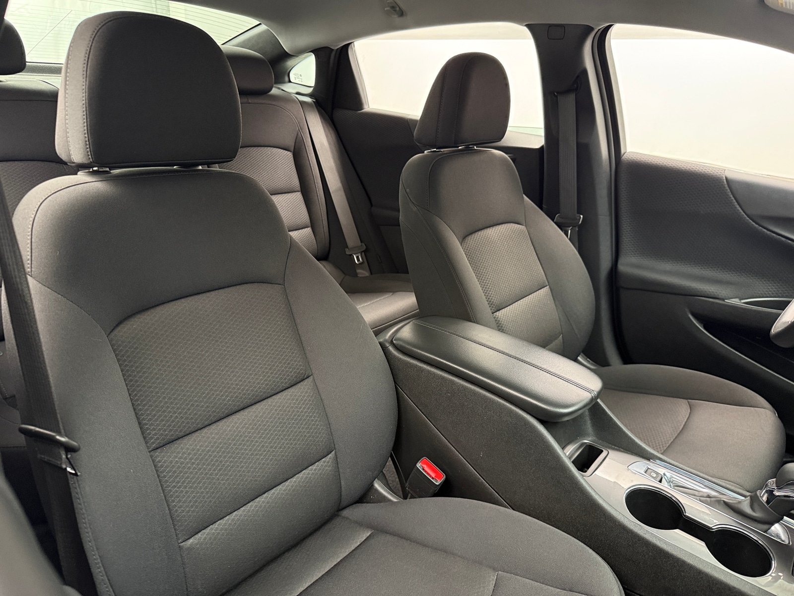 Thumbnail: 2023 Chevrolet Malibu - 2