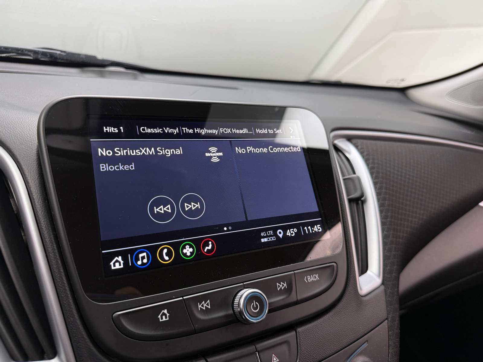 Thumbnail: 2023 Chevrolet Malibu - 4