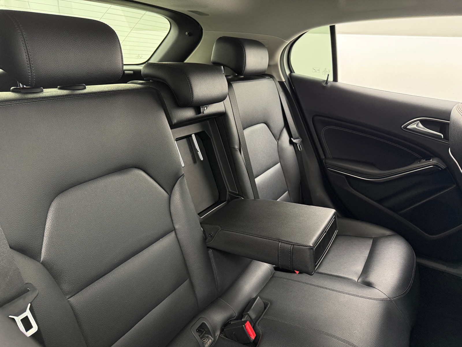 Thumbnail: 2015 Mercedes-Benz GLA - 5