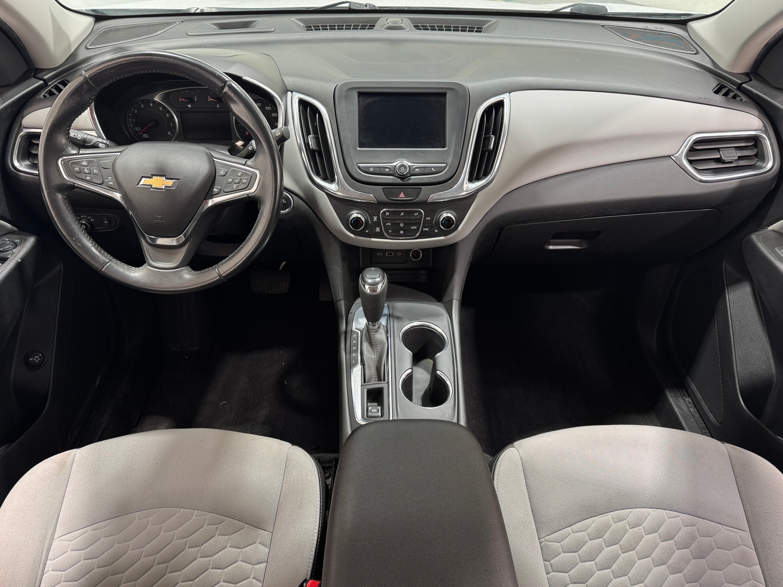 Thumbnail: 2020 Chevrolet Equinox - 3