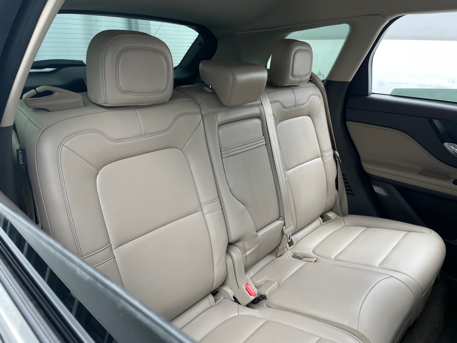 Thumbnail: 2022 Lincoln Corsair - 5