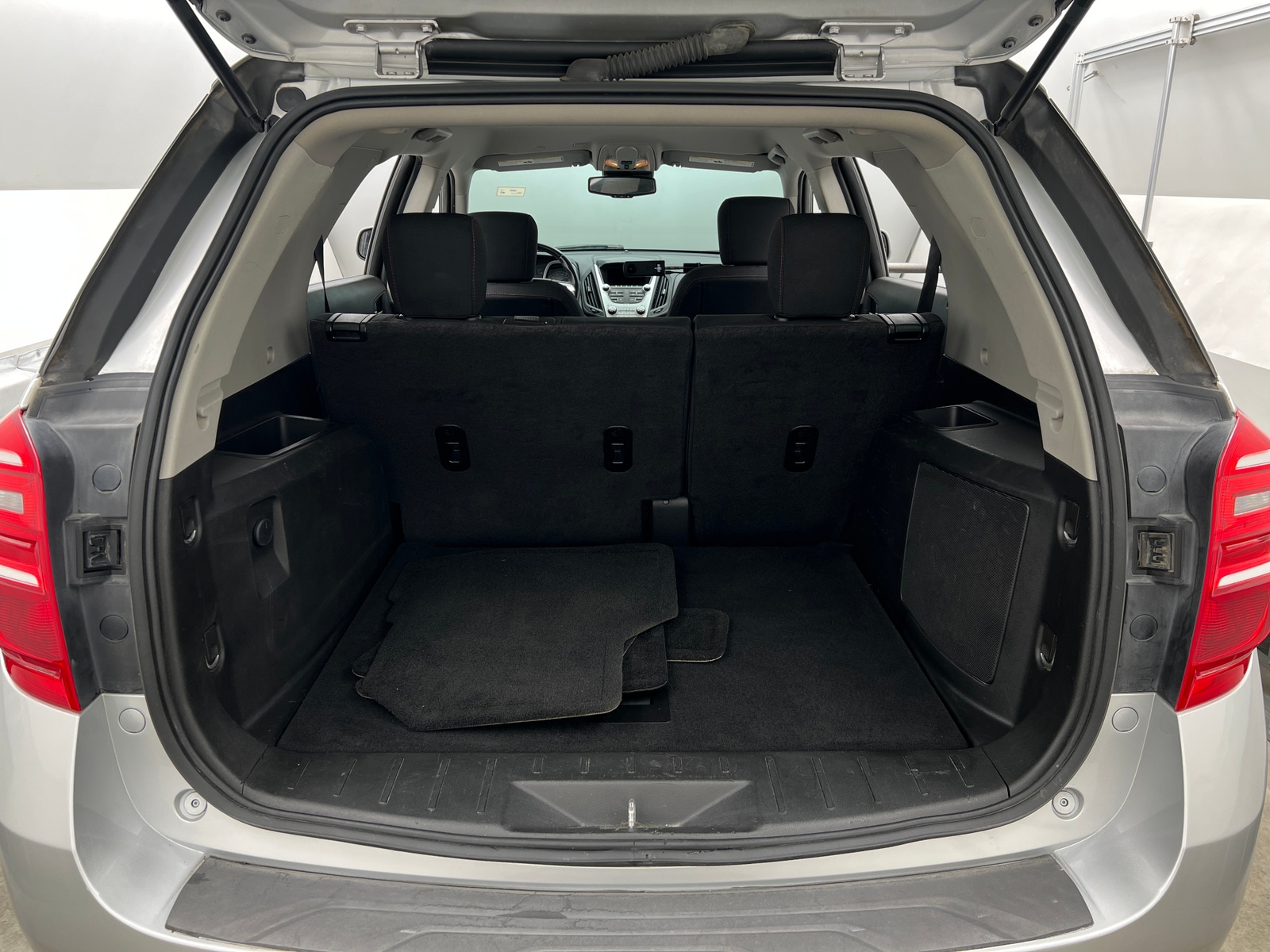 Thumbnail: 2017 Chevrolet Equinox - 7