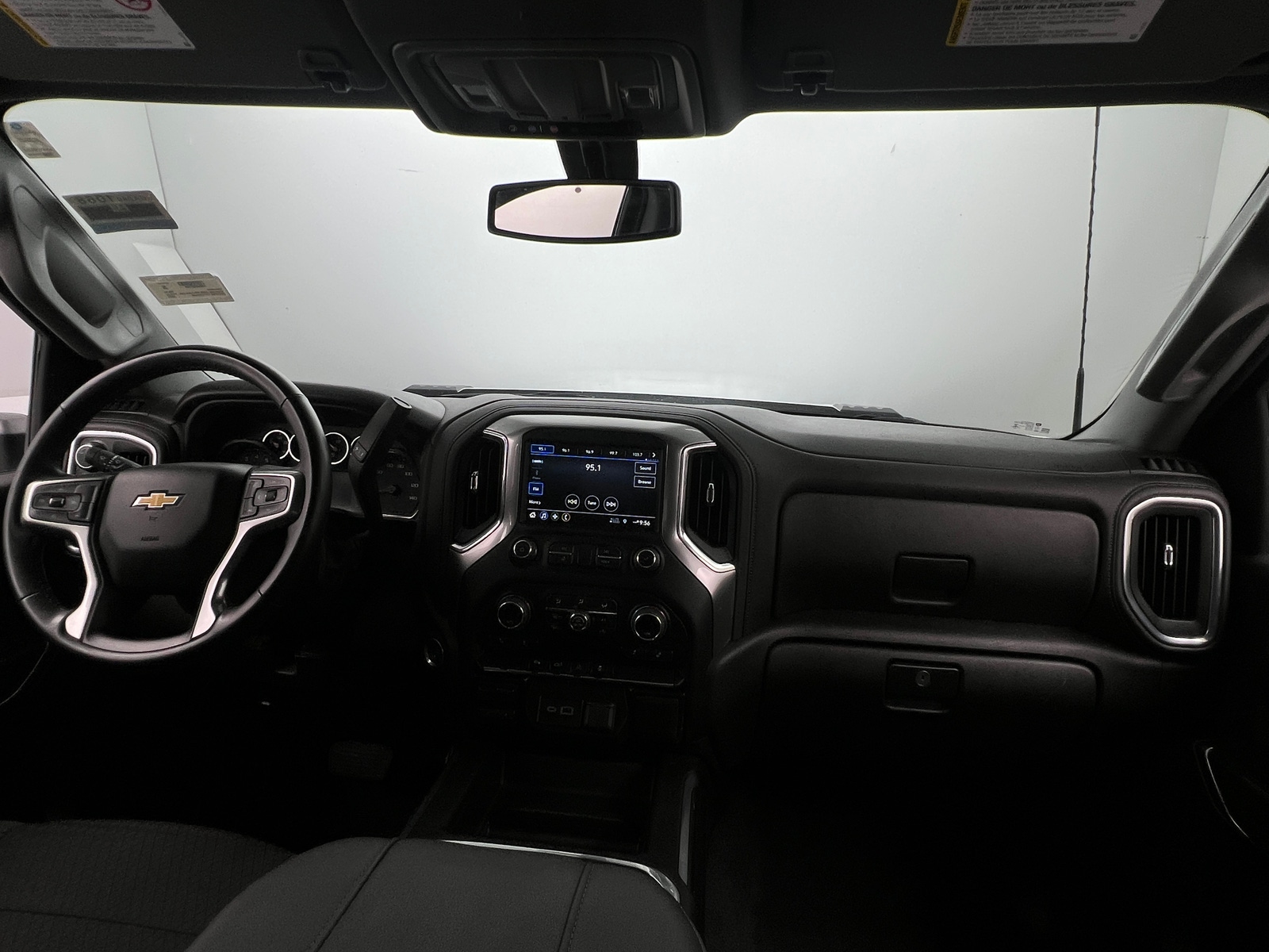 Thumbnail: 2023 Chevrolet Silverado 2500 - 3