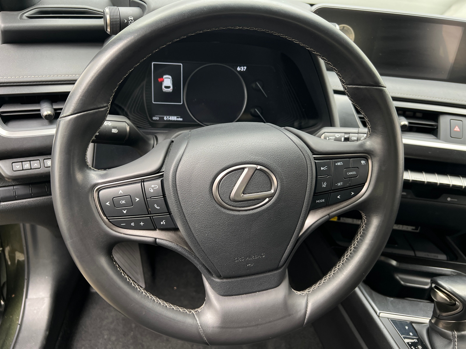 Thumbnail: 2020 Lexus UX - 4