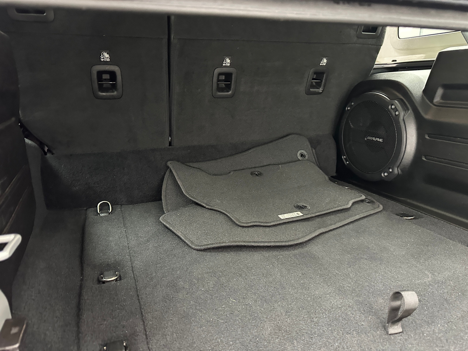 Thumbnail: 2022 Jeep Wrangler - 6