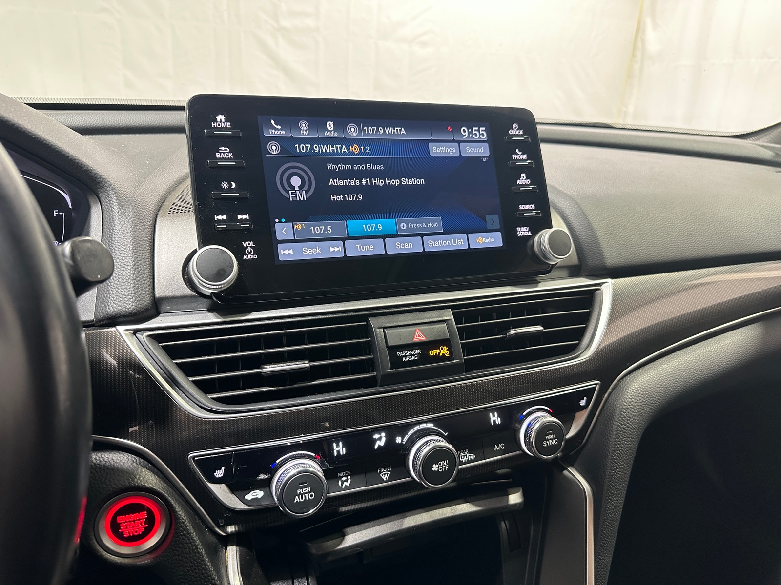 Thumbnail: 2021 Honda Accord - 4