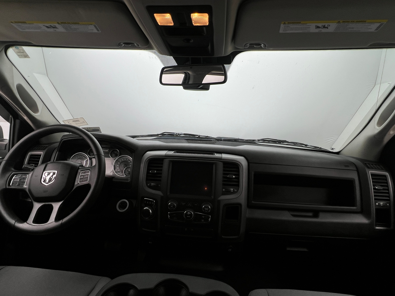 Thumbnail: 2022 RAM 1500 Classic - 3