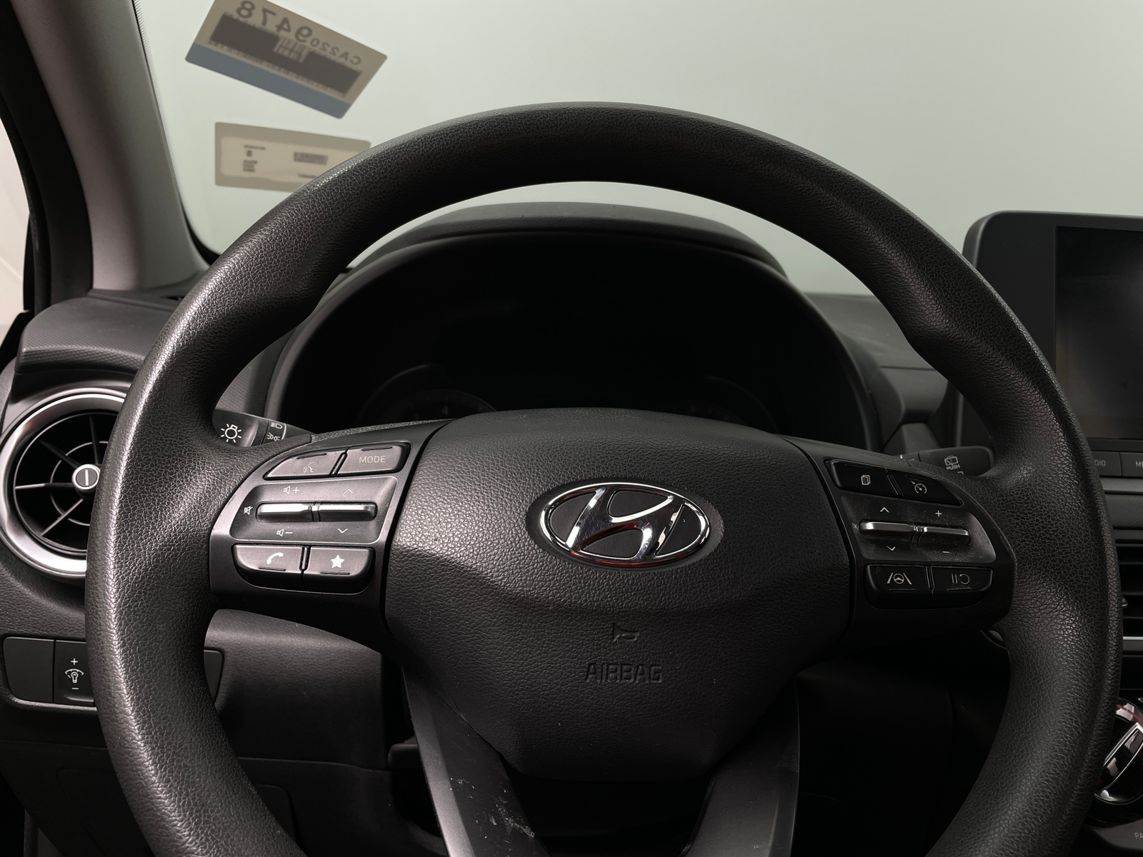 Thumbnail: 2022 Hyundai Kona - 5