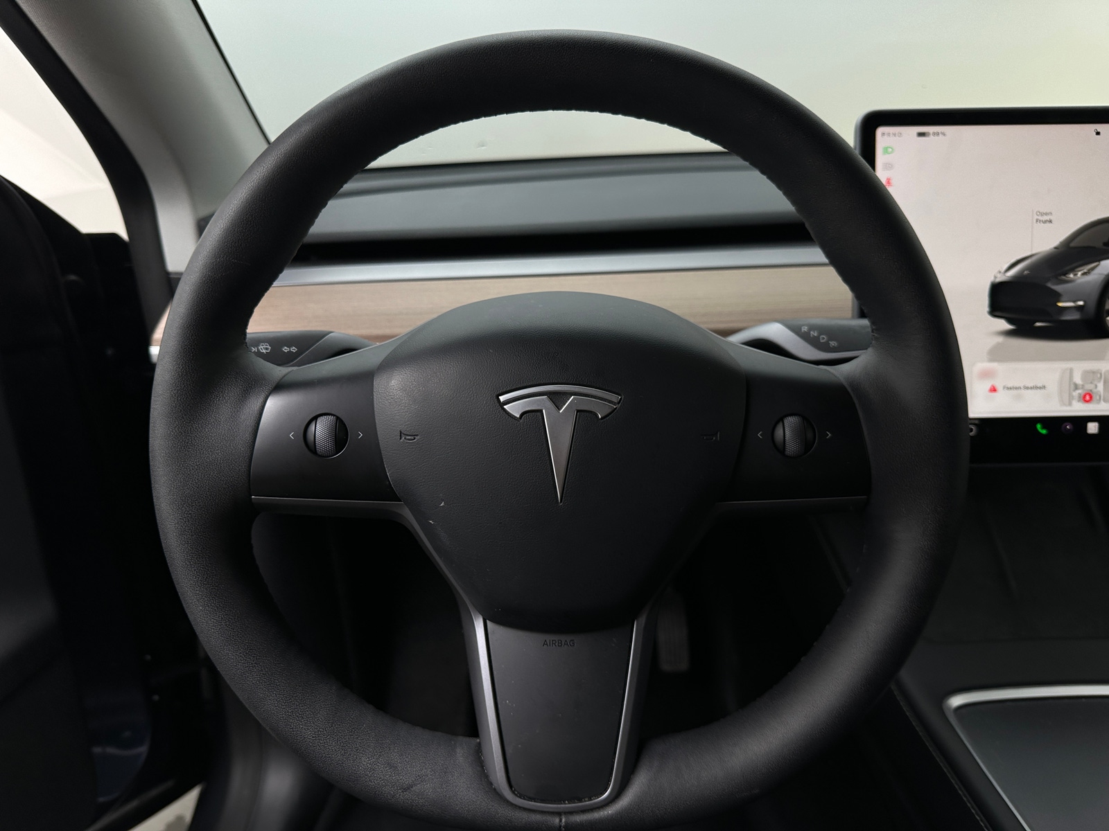 Thumbnail: 2023 Tesla Model Y - 4